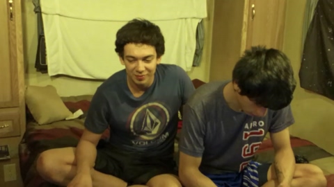 juststepbros  03-04-2023